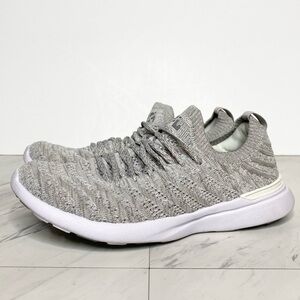APL Techloom Wave Gray Sneaker 5 1/2